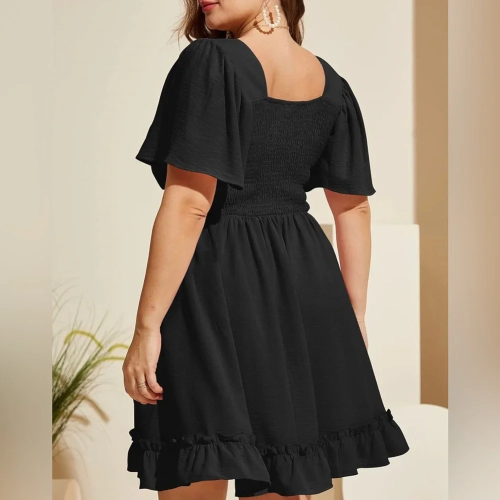 NWOT Square Neck Flutter Sleeve Cottagecore Smocked Dress Size Small - Picture 3 of 6